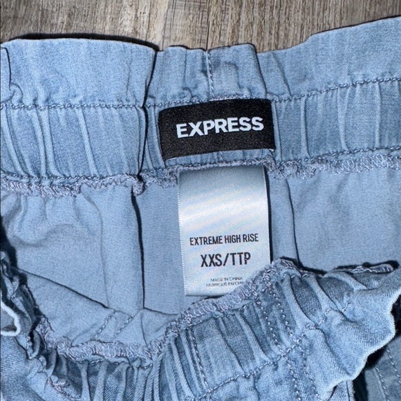 Express Pant - Picture 2 of 3